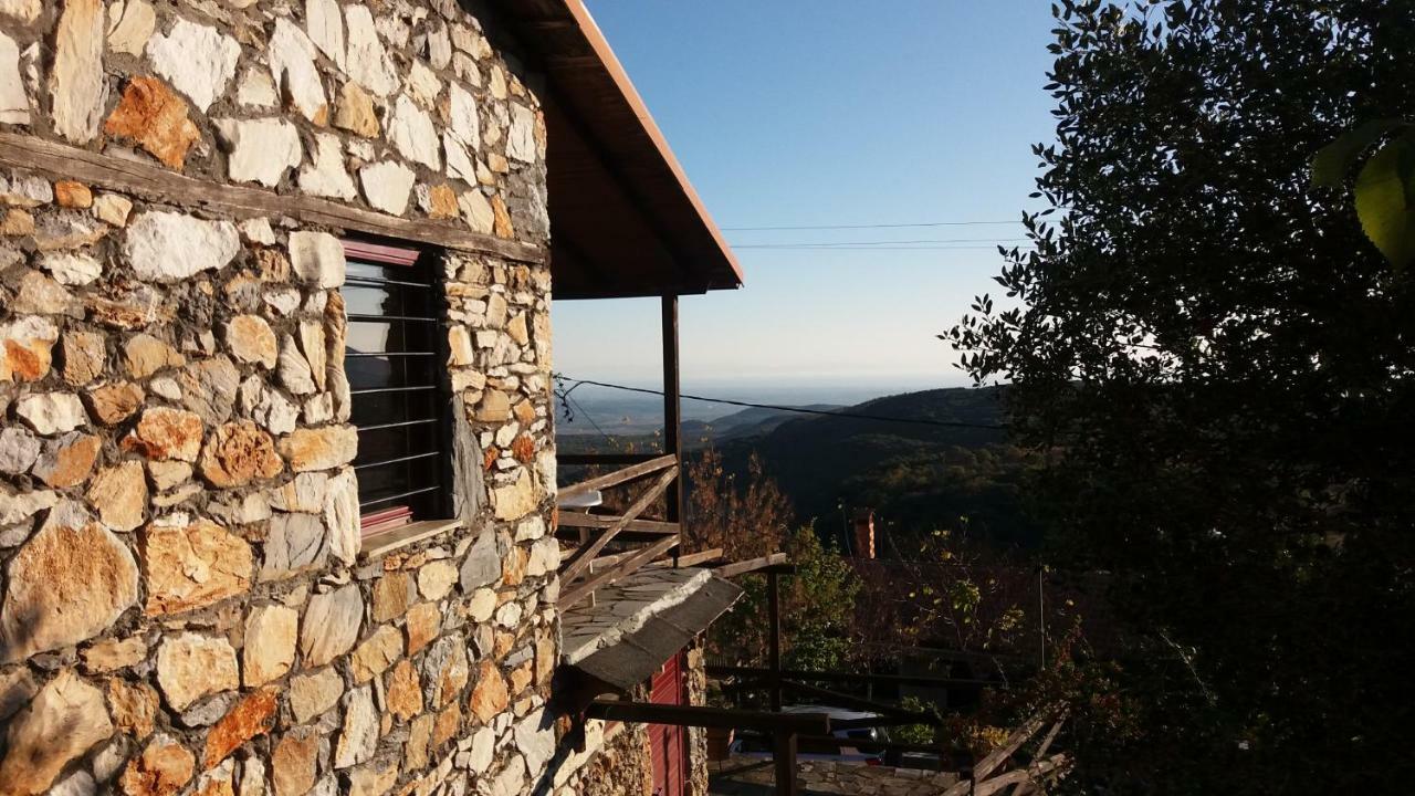 Stonehouse 2 Bedroom Chalet On Olympus Amazing View Pétra Exterior foto